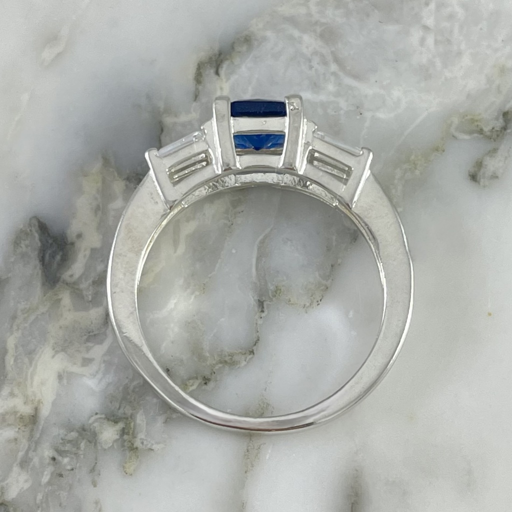 Anillo Azula Baguette