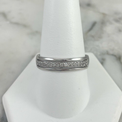 Anillo Linea De Circones