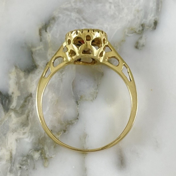 Anillo en Oro 18K 'Red Charm'