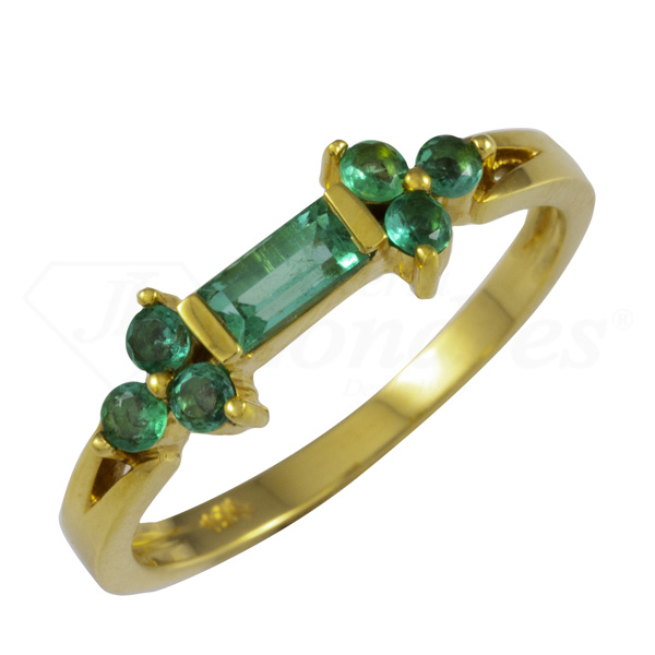 Emerald Shamrocks Ring