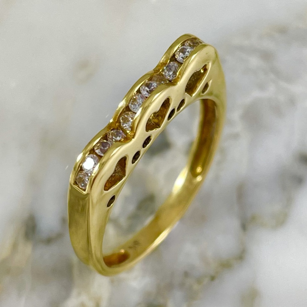 Anillo Banda Corazones Huecos