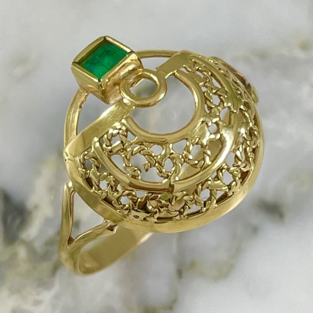 Emerald Filigree Ring