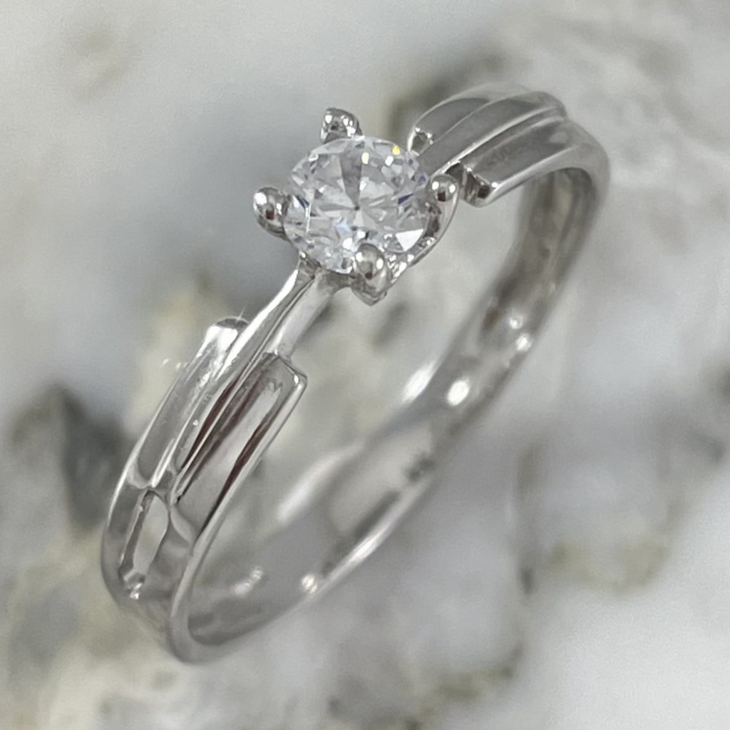 Solitaire Ring