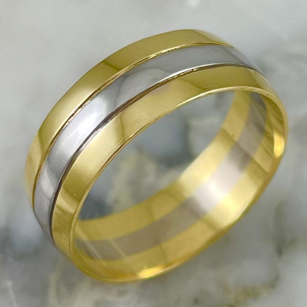 Argolla Tres Lineas 6MM
