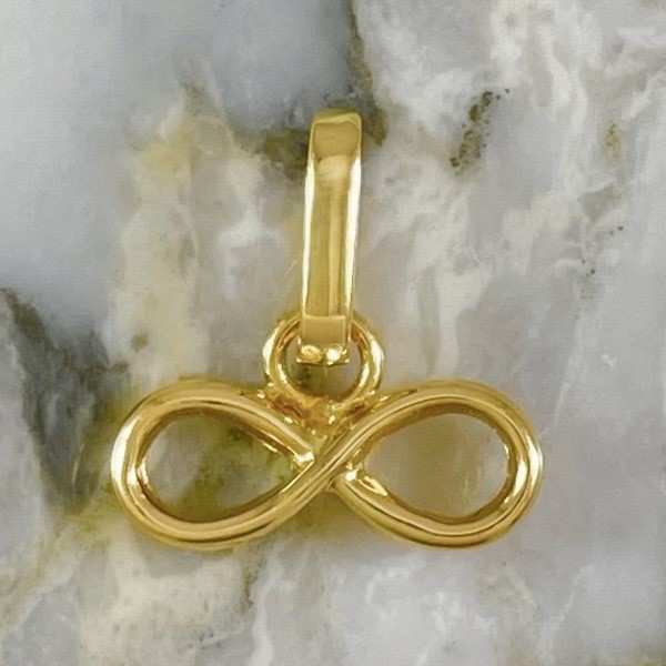 Infinity Pendant