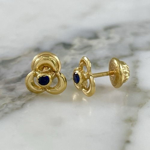 Half-Hoop Flower Screw-Back Stud