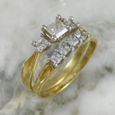 Bow Square Zirconia Step On Ring