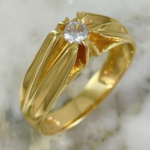 Zircon Belt Design Ring