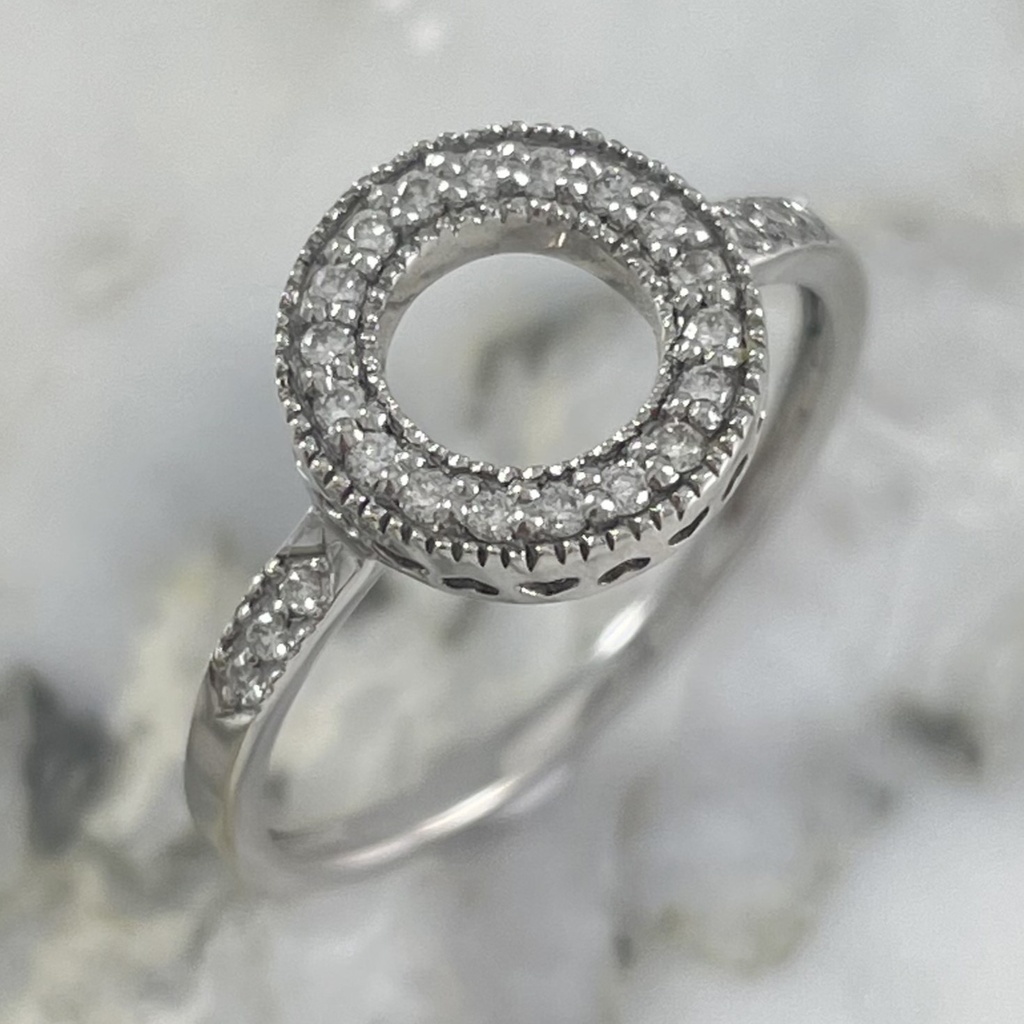  Diamond Hoop Ring