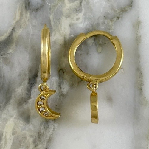 Hoop Earring with Crescent Moon Pendant Clasp