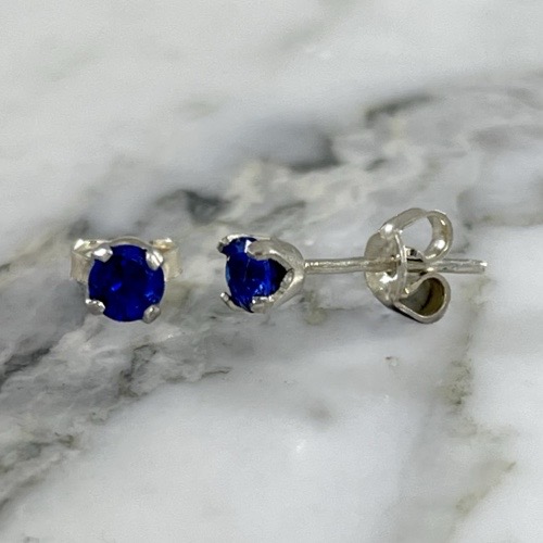 Descending Sparkle Stud Earrings