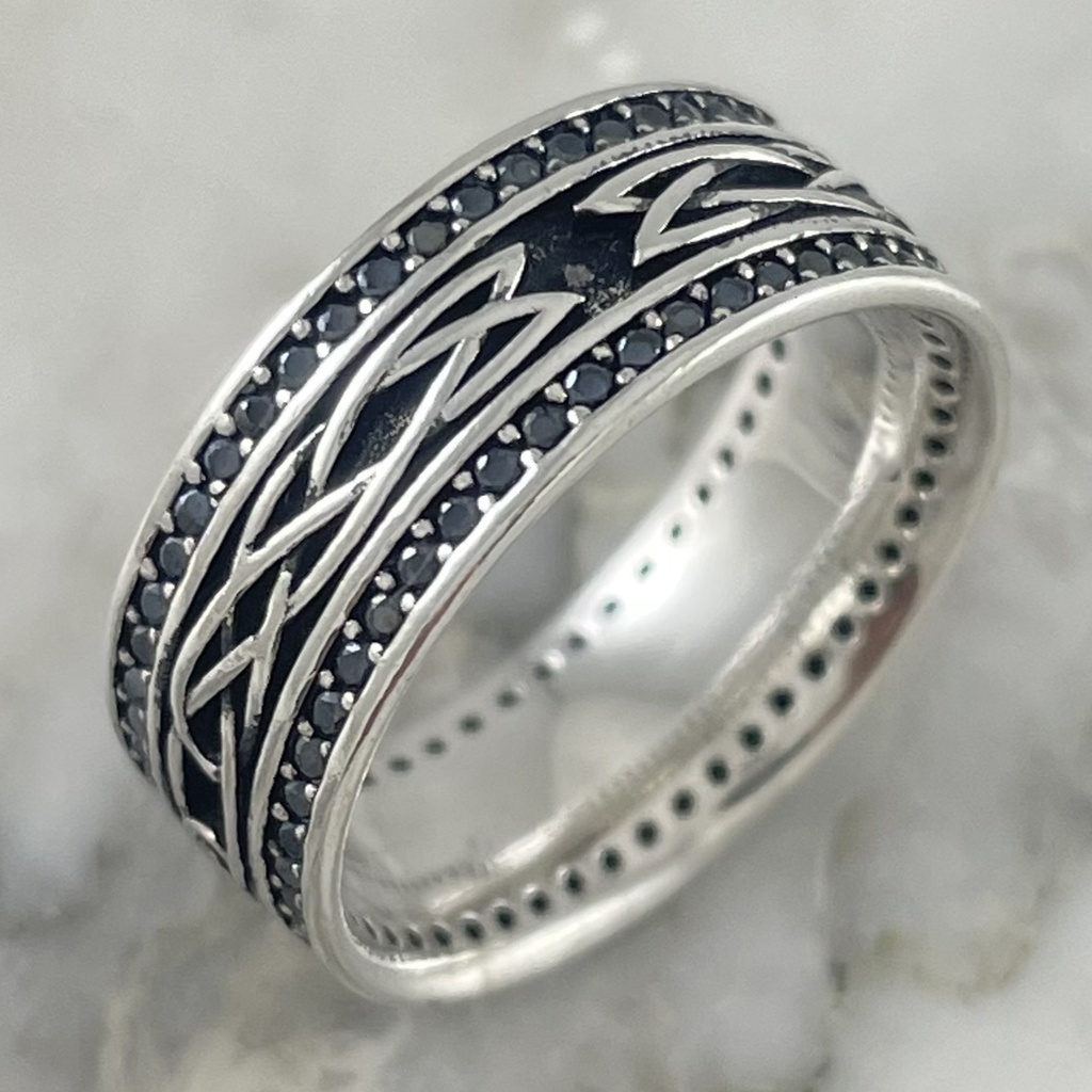  Naomi Antique Ring