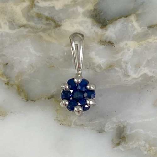 Sapphire Flower Pendant