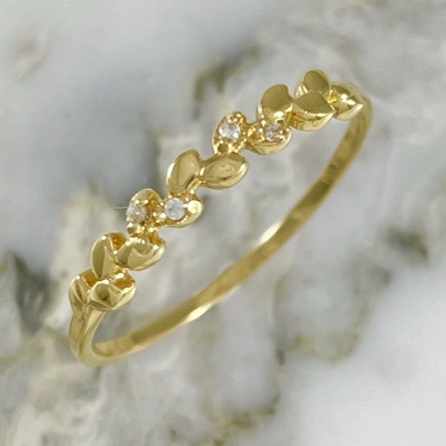 Brilliant Vine Ring