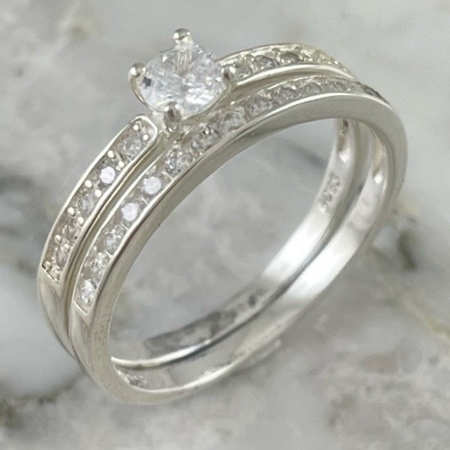 Nilah Pisa Ring