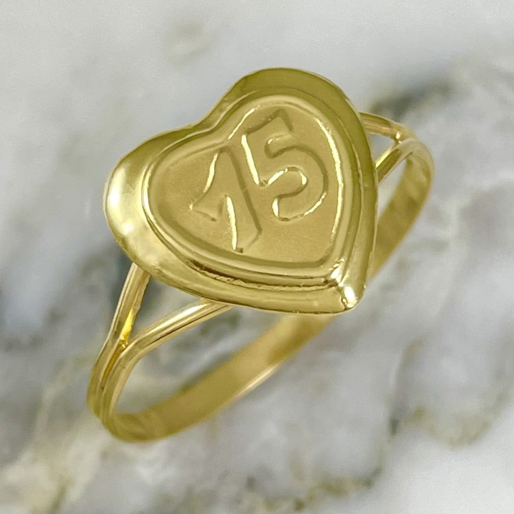 Anillo Quinceañera Corazon Tallado