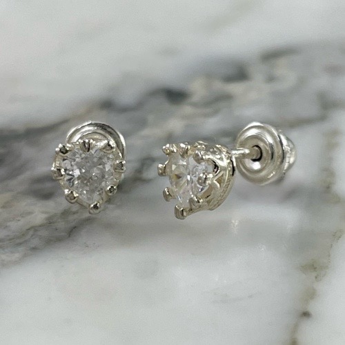 Heart Crown Screw-Back Stud Earring