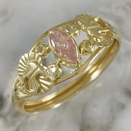 Anillo Quinceañera Marquis Shine