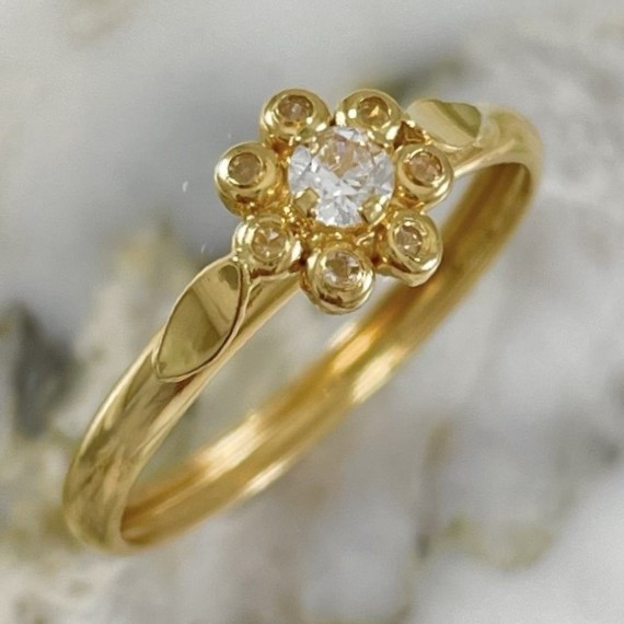 Anillo Fiore