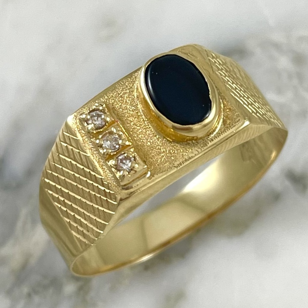 Oval Onyx Ring