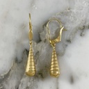 Arete Lagrima Lisa Y Mateada Mediana