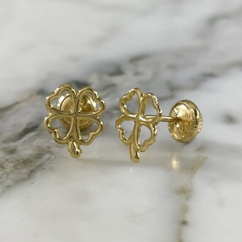 Screw-back Stud with a Four-Leaf Clover Silhouette Design